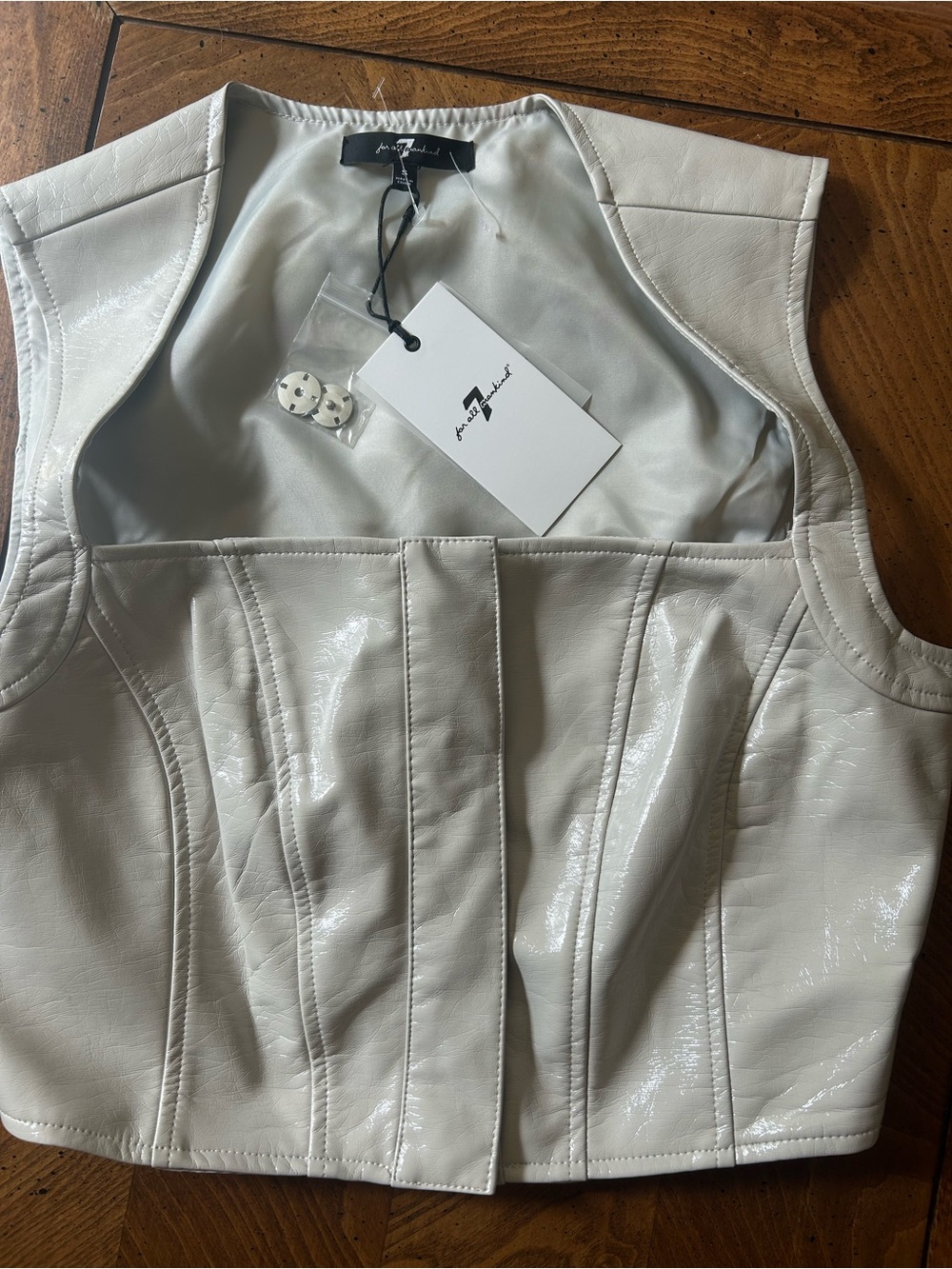 NWT 7 for All Mankind Women's Light Grey Faux Leather Cropped Vest